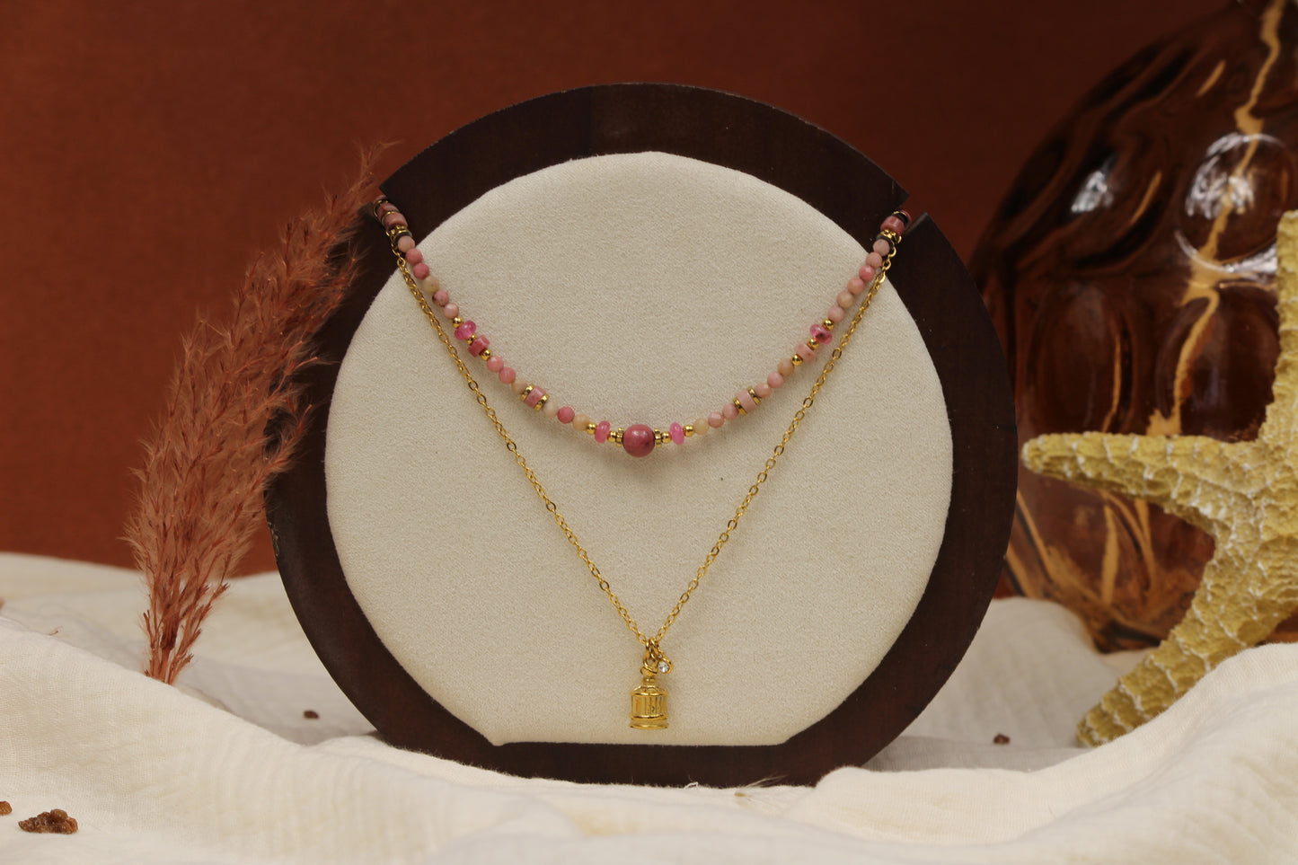 Collier Sarah