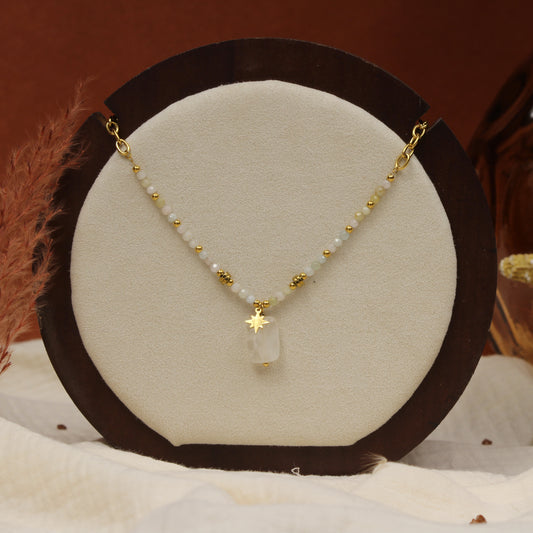 Collier Yvette