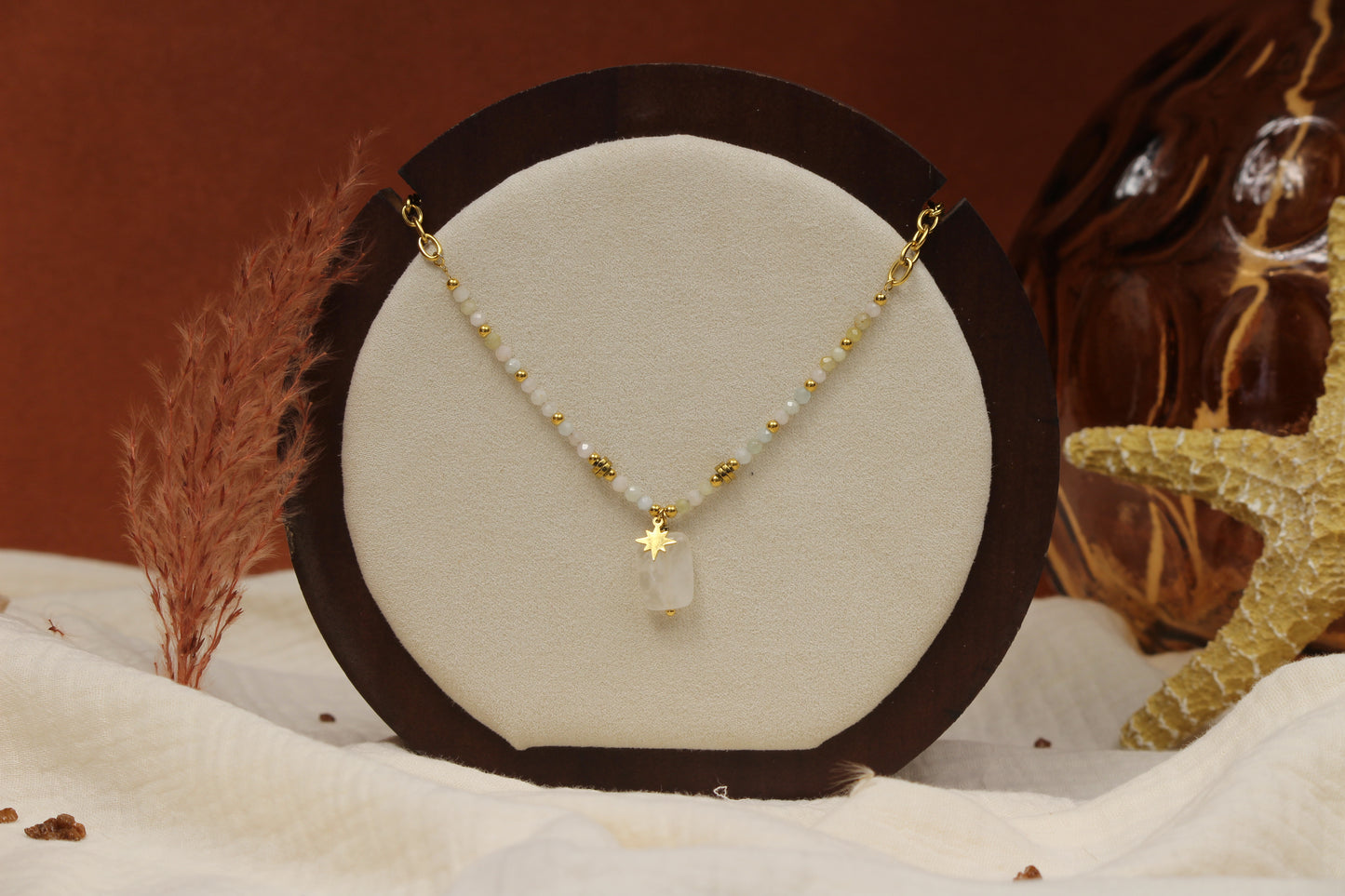 Collier Yvette